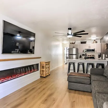 The Cottages Chic Ski-Inandski-Out Mountain Condo!